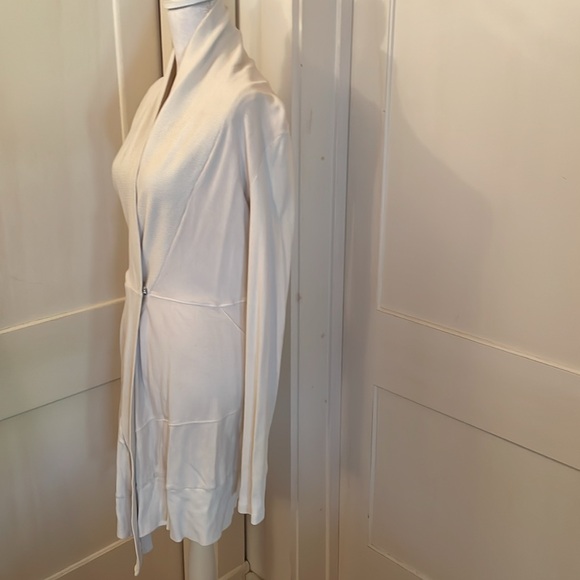Creamy Long Cardigan Jacket - Picture 3 of 10